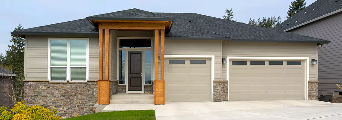 Repair Shaky Garage Door When Closing in Glenview, Illinois