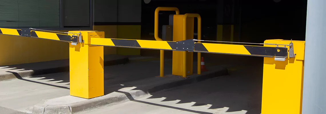 Residential Parking Gate Repair in Glenview, Illinois