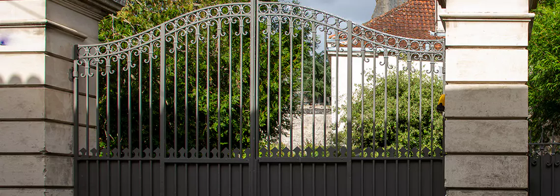 Wooden Swing Gate Repair in Glenview, IL